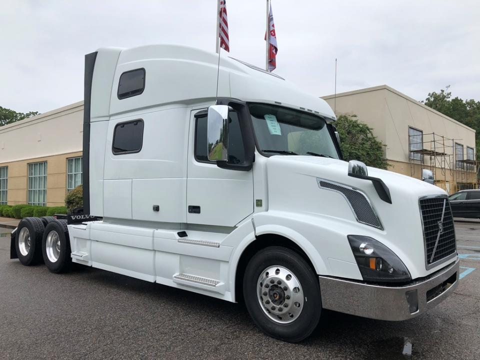 Used 2018 Volvo VNL64T780 Tractor For Sale in Southhaven, MS 38671 ...